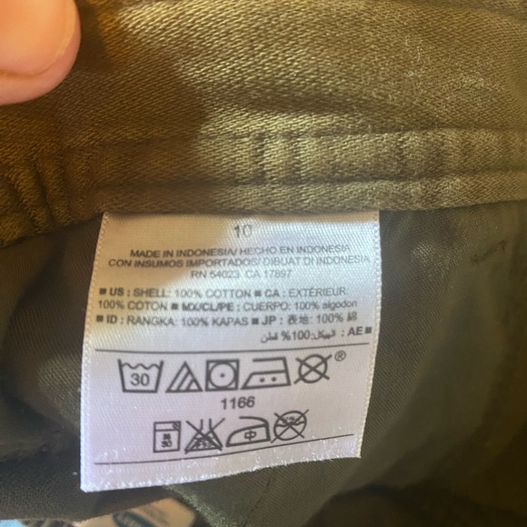 Old Navy cotton shorts casual army green elastic waistband - Picture 5 of 5